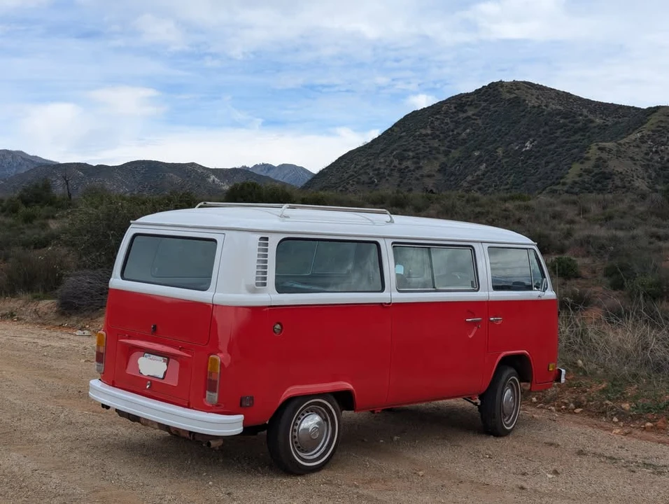 1978 Volkswagen Bay-Window Bus - Image 8 of 13
