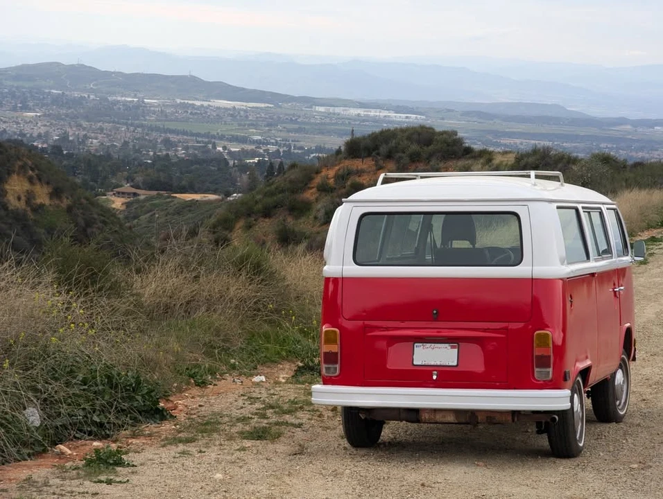 1978 Volkswagen Bay-Window Bus - Image 6 of 13