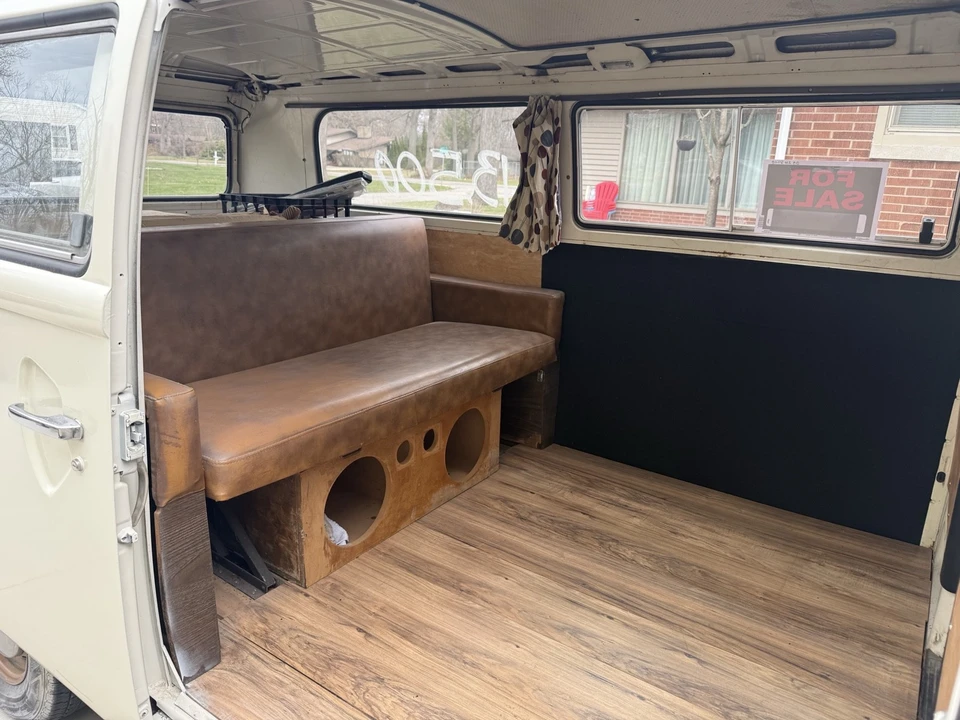 1978 Volkswagen Bay-Window Bus - Image 8 of 16