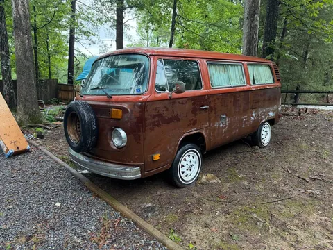 1978 Volkswagen Bus Champagne Edition