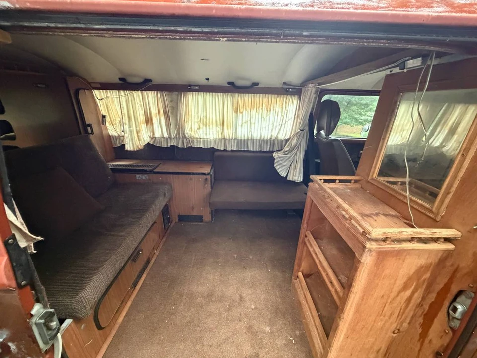 1978 Volkswagen Bay-Window Bus - Image 6 of 10