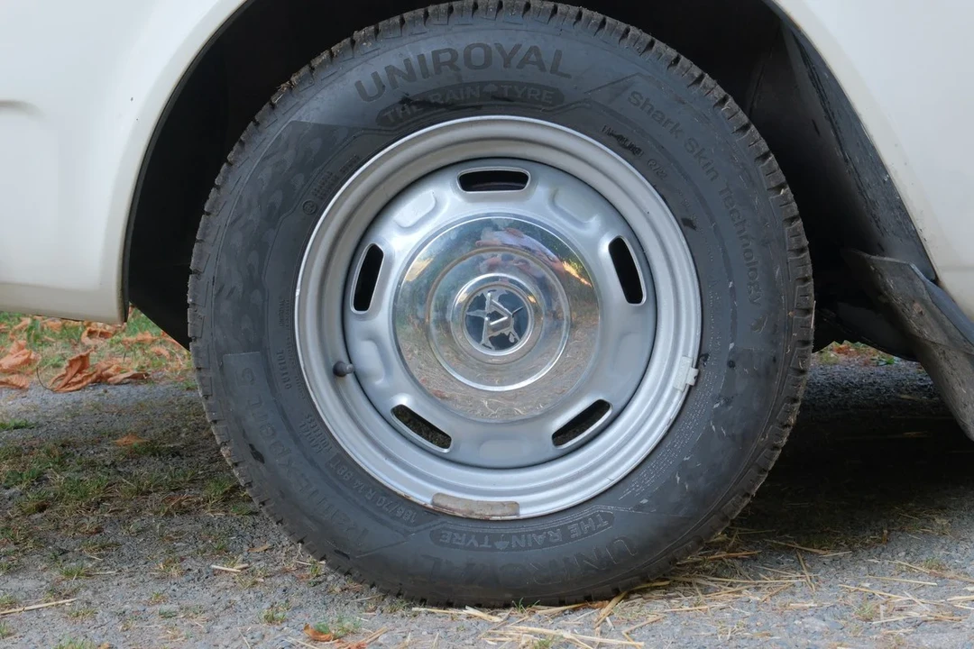 1978 Volvo 242 - Image 15 of 31