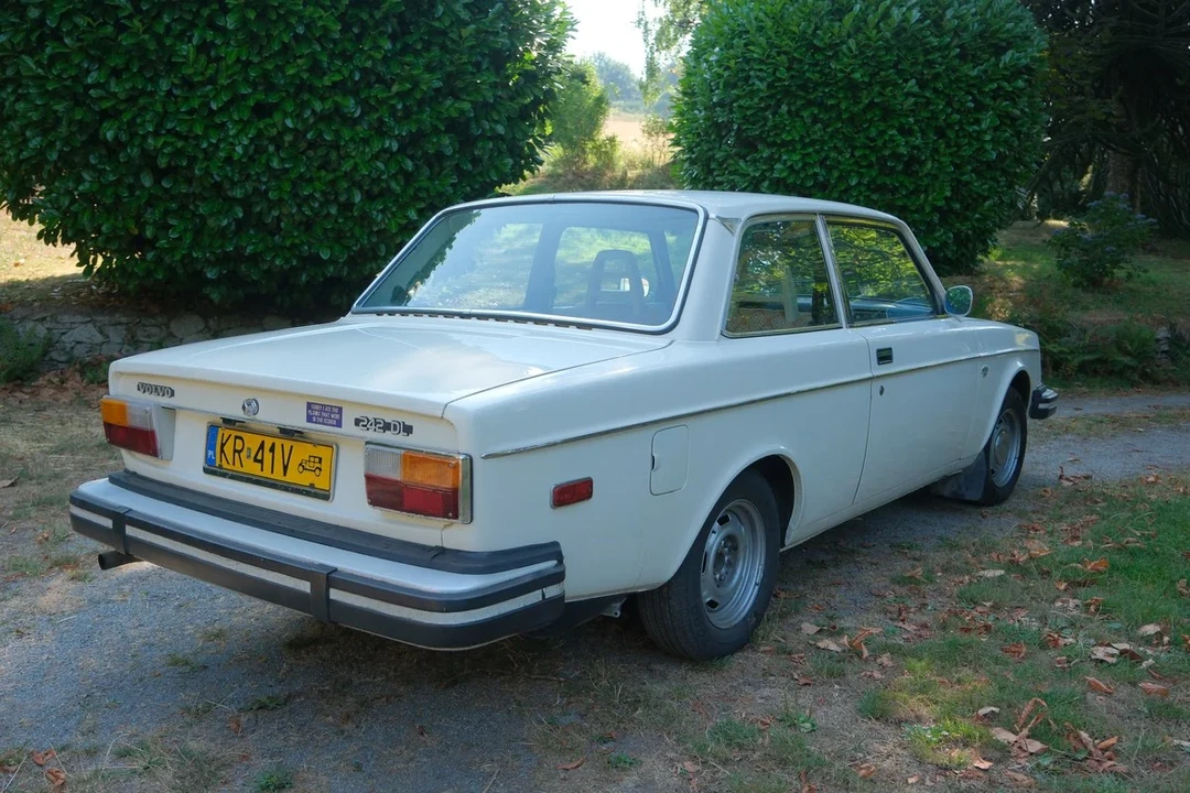 1978 Volvo 242 - Image 9 of 31