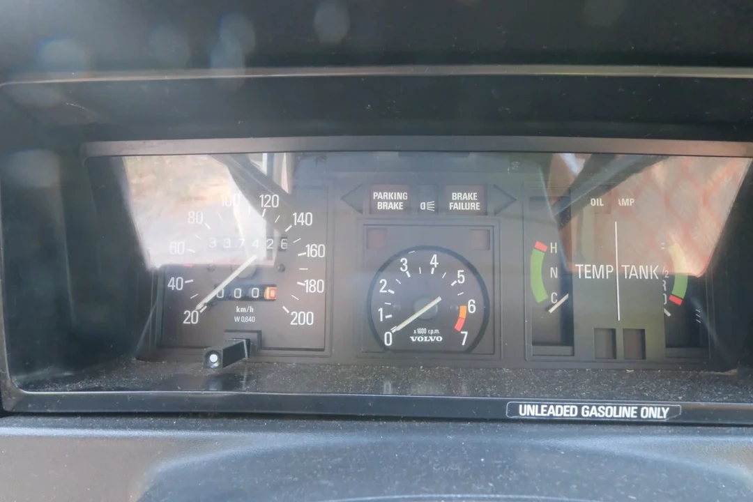 1978 Volvo 242 - Image 26 of 31