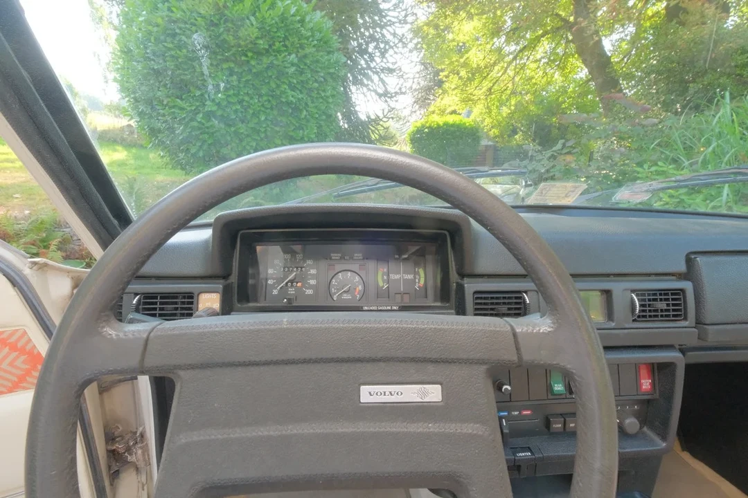 1978 Volvo 242 - Image 27 of 31