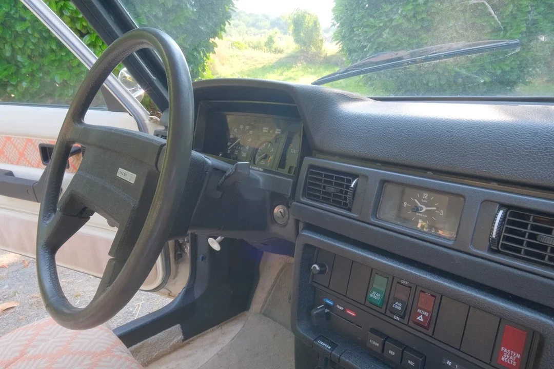 1978 Volvo 242 - Image 30 of 31