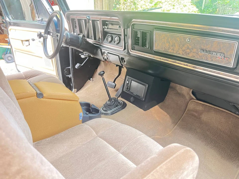 1978 Ford Bronco 2nd Gen - Image 8 of 15