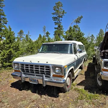 1978 Ford F150 Ranger Lariat Camper Special