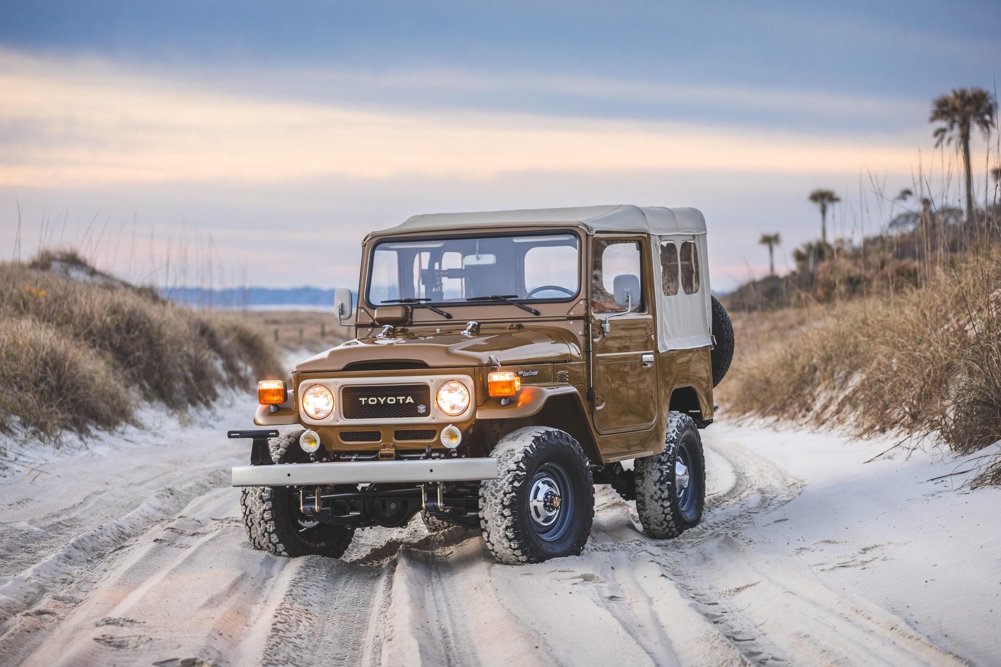 1978 Toyota Land Cruiser FJ40 5-Speed