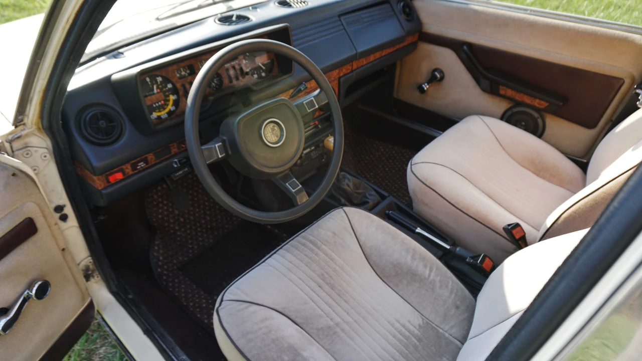 1979 Alfa Romeo Alfetta - Image 30 of 31