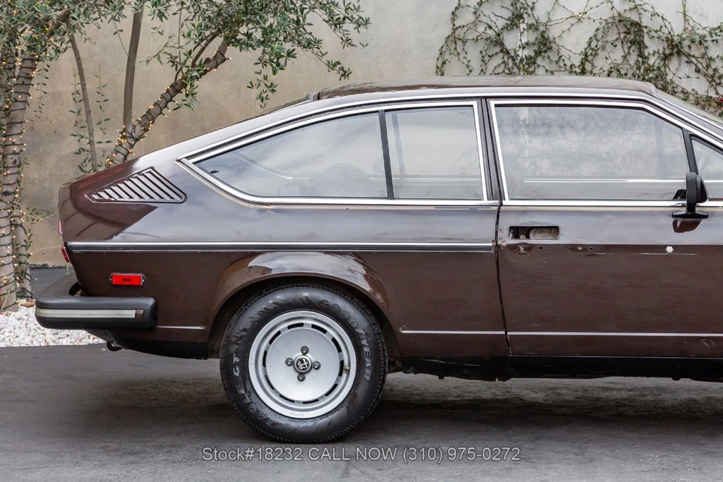 1979 Alfa Romeo Alfetta GT - Image 11 of 12