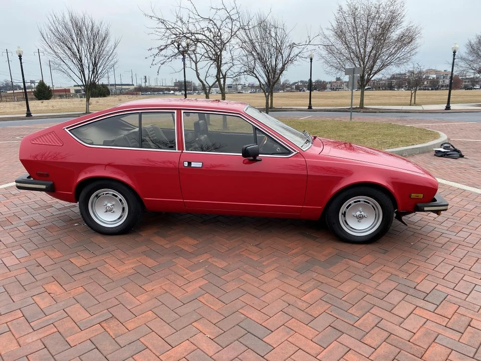 1979 Alfa Romeo Alfetta GT - Image 11 of 31