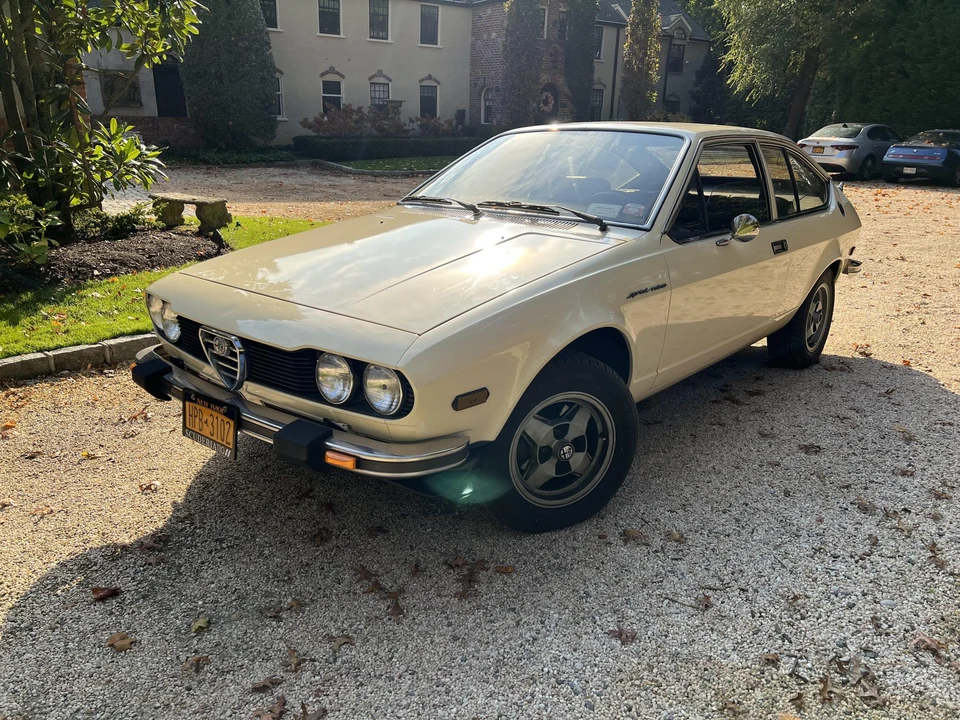 1979 Alfa Romeo Alfetta GT - Image 2 of 31