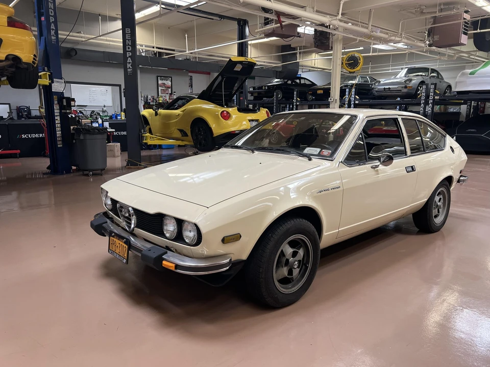 1979 Alfa Romeo Alfetta GT - Image 29 of 31