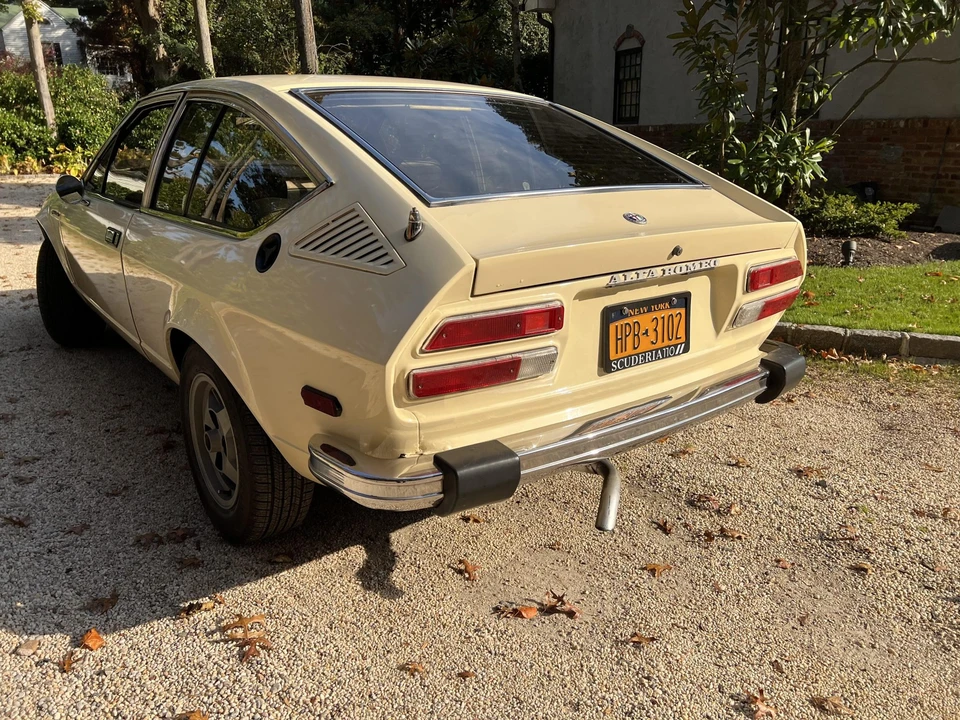 1979 Alfa Romeo Alfetta GT - Image 10 of 31