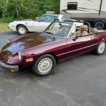 1979 Alfa Romeo Spider Convertible 2D