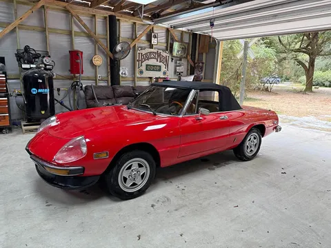 1979 Alfa Romeo Spider Convertible 2D