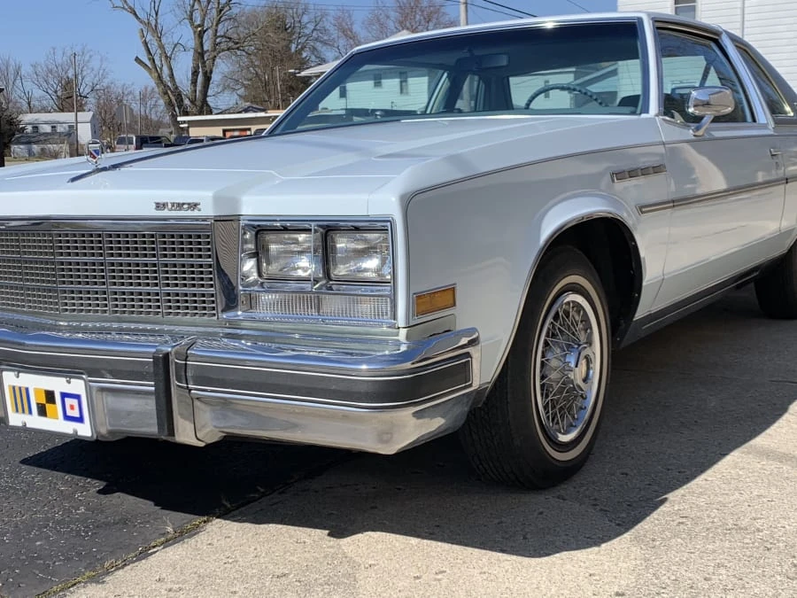 1979 Buick Electra - Image 10 of 12