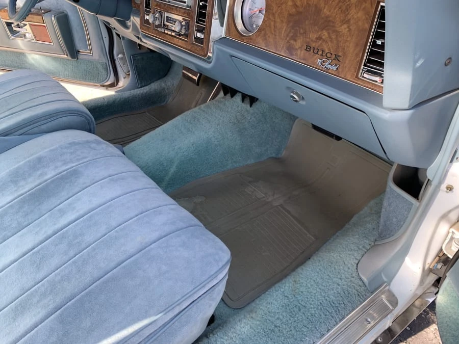 1979 Buick Electra - Image 7 of 12