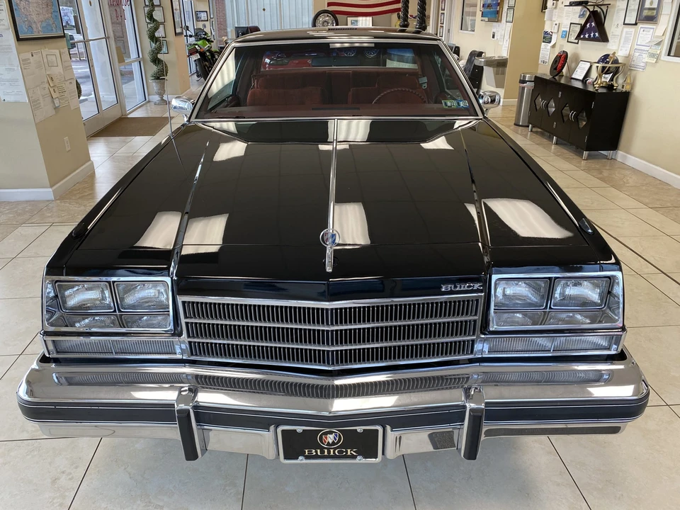 1979 Buick LeSabre - Image 17 of 31