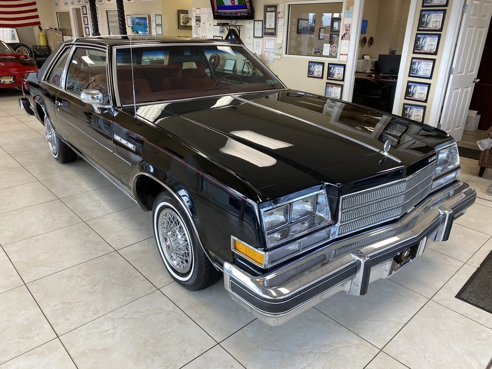 1979 Buick LeSabre - Image 15 of 31