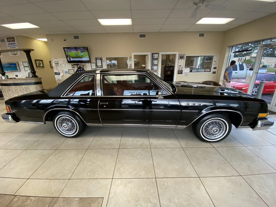 1979 Buick LeSabre - Image 12 of 31