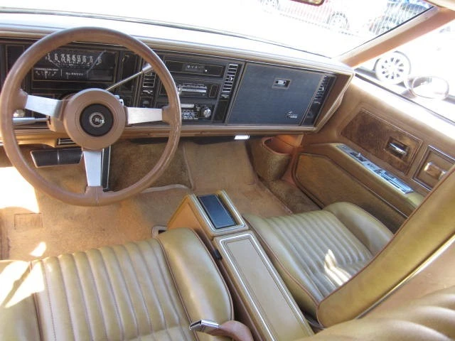 1979 Buick Riviera 4th-7th Gen - Image 7 of 9