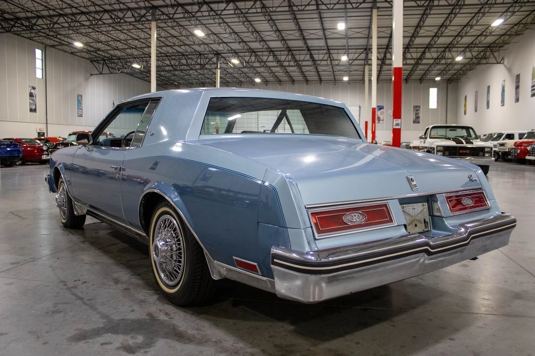 1979 Buick Riviera 4th-7th Gen - Image 4 of 12