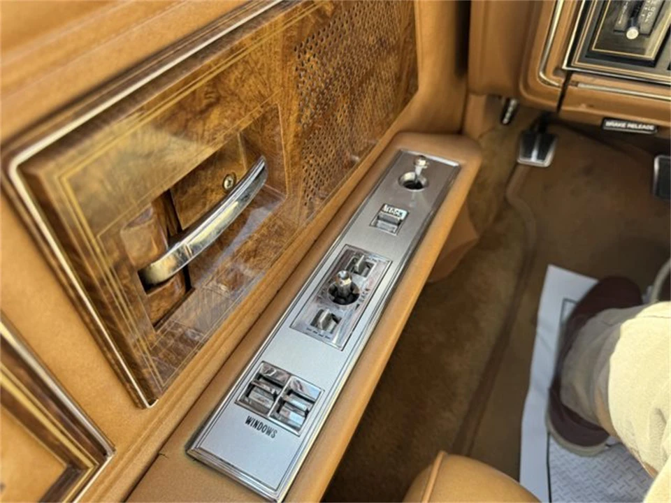 1979 Buick Riviera 4th-7th Gen - Image 12 of 24