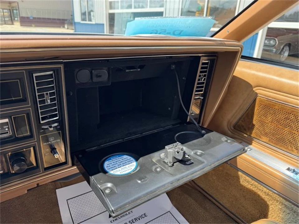 1979 Buick Riviera 4th-7th Gen - Image 18 of 24