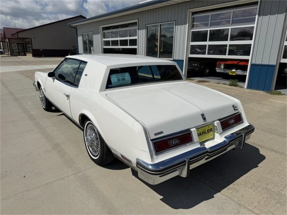 1979 Buick Riviera 4th-7th Gen - Image 6 of 24