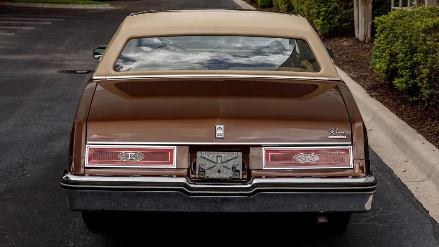 1979 Buick Riviera 4th-7th Gen - Image 4 of 31