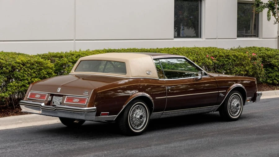 1979 Buick Riviera 4th-7th Gen - Image 9 of 31