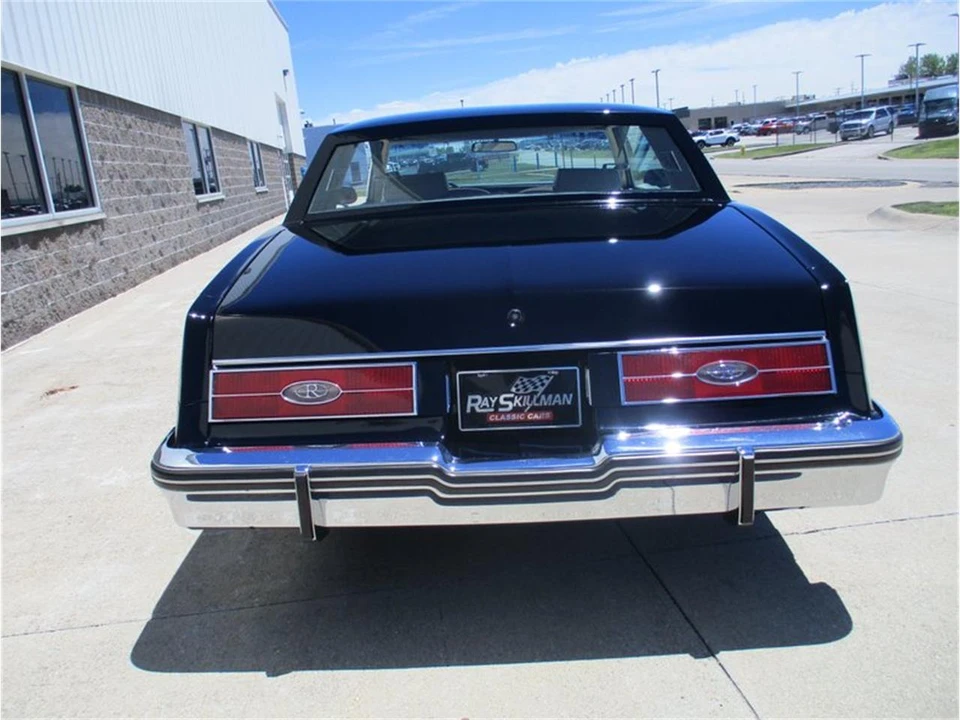 1979 Buick Riviera 4th-7th Gen - Image 13 of 31