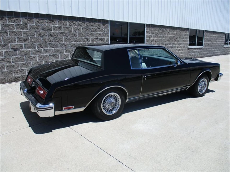 1979 Buick Riviera 4th-7th Gen - Image 10 of 31