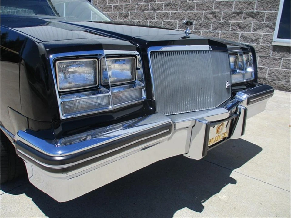 1979 Buick Riviera 4th-7th Gen - Image 23 of 31