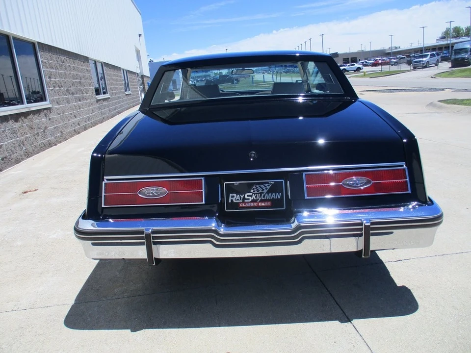 1979 Buick Riviera 4th-7th Gen - Image 14 of 31