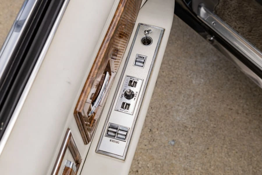 1979 Buick Riviera 4th-7th Gen - Image 29 of 31