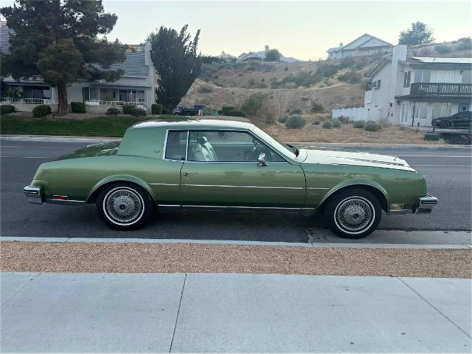 1979 Buick Riviera 4th-7th Gen - Image 9 of 11