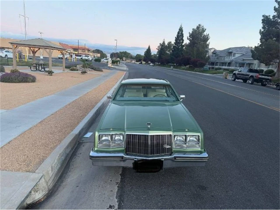1979 Buick Riviera 4th-7th Gen - Image 3 of 11
