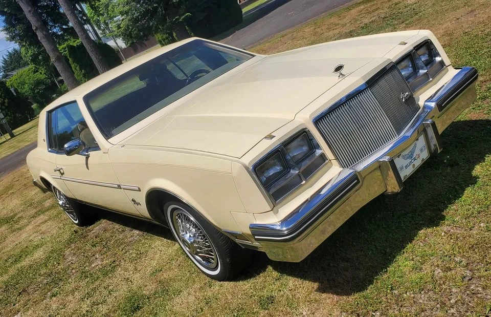 1979 Buick Riviera 4th-7th Gen - Image 2 of 11