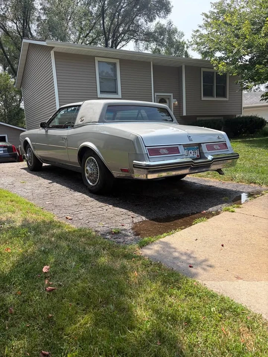 1979 Buick Riviera 4th-7th Gen - Image 3 of 12
