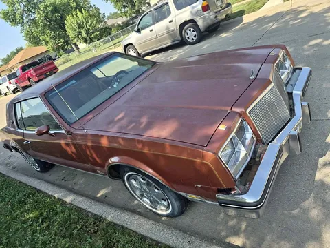 1979 Buick Riviera Coupe 2D