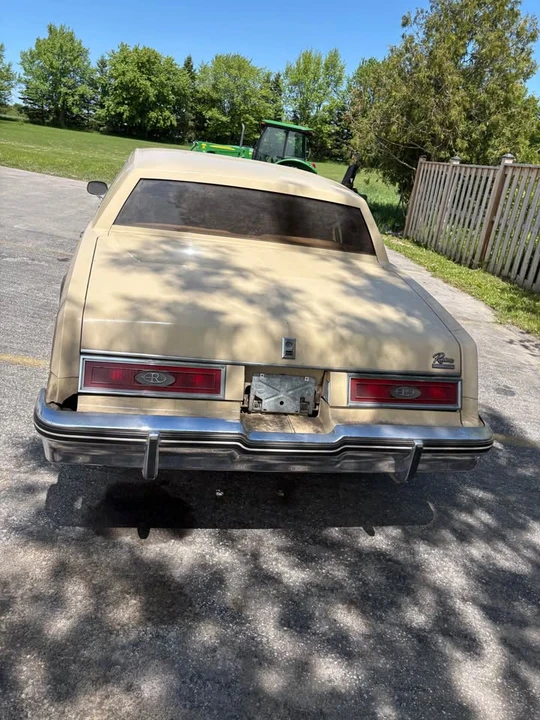 1979 Buick Riviera 4th-7th Gen - Image 2 of 7