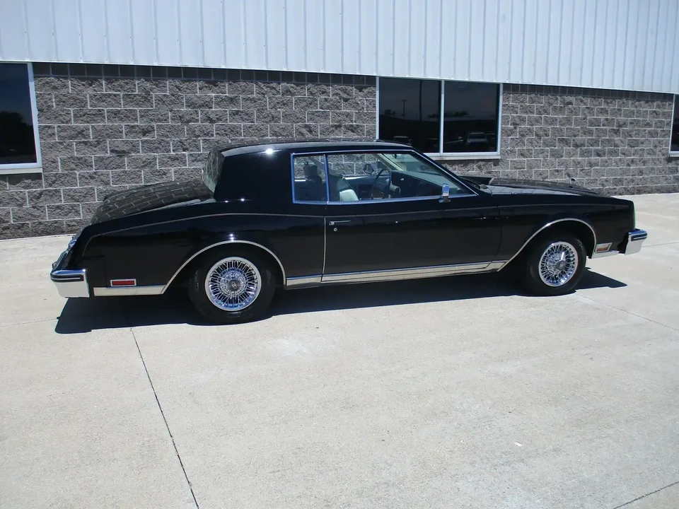 1979 Buick Riviera 4th-7th Gen - Image 18 of 31