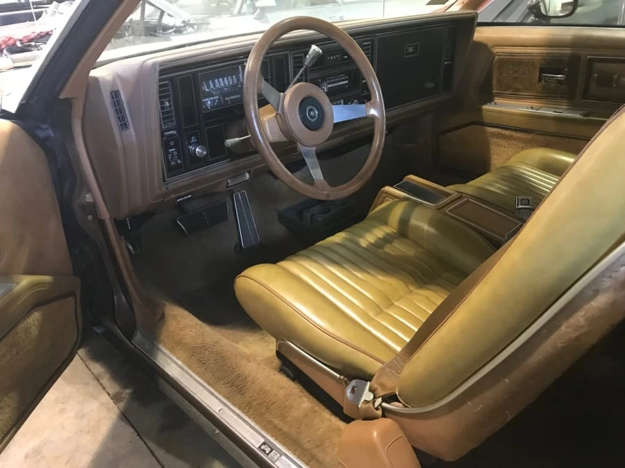 1979 Buick Riviera 4th-7th Gen - Image 2 of 8