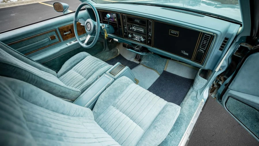 1979 Buick Riviera 4th-7th Gen - Image 16 of 24