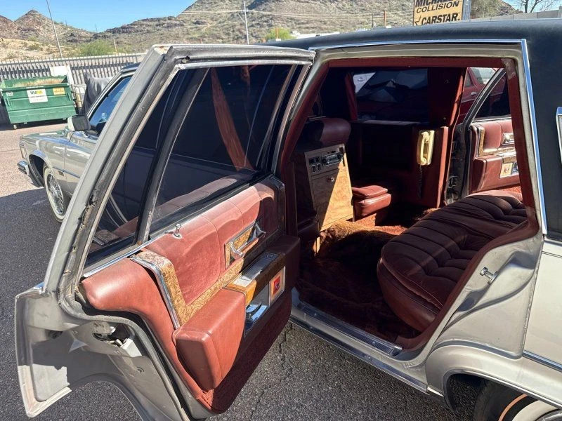 1979 Cadillac Series 70 & 75 - Image 11 of 14