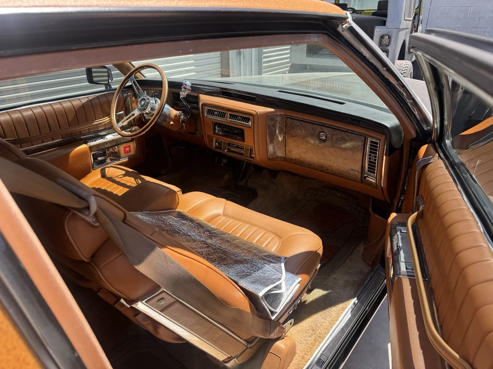 1979 Cadillac Series 70 & 75 - Image 12 of 13
