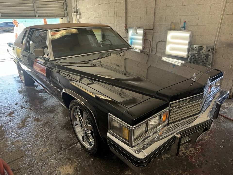 1979 Cadillac Series 70 & 75 - Image 5 of 13
